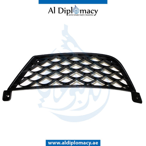 Front Right Lower BUMPER FOG LAMP Grille, 63 STYLE for Mercedes-Benz C Class W204 (2007-2015) models, Part Number T-2048851653