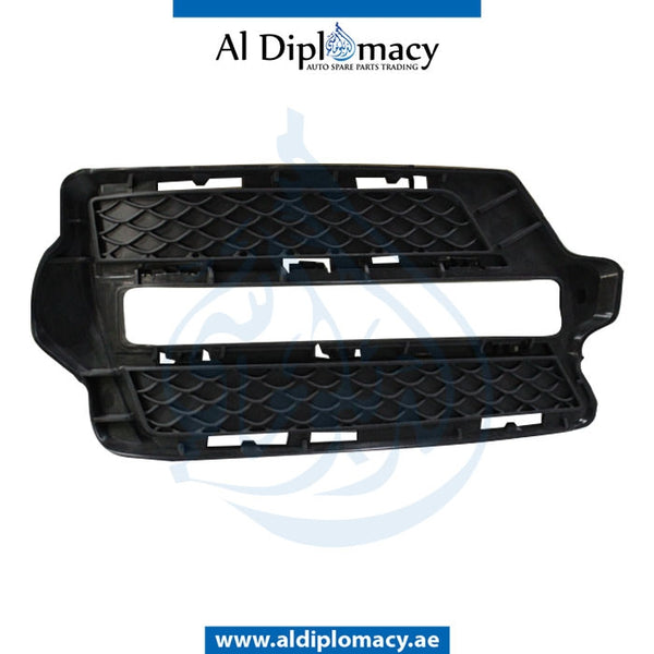 Front Left BUMPER LOWR FOG LAMP GRILLE for Mercedes-Benz C Class W204 (2007-2015) models, Part Number T-2048852922