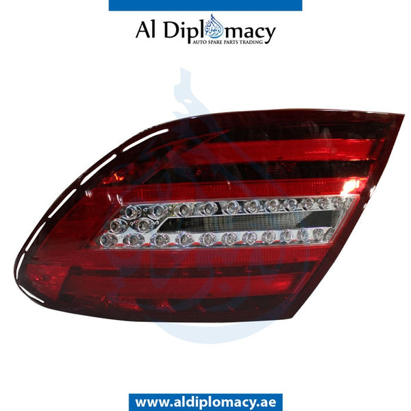 Right STOPLIGHT for Mercedes-Benz C Class W204 (2007-2015) models, Part Number T-2049060503