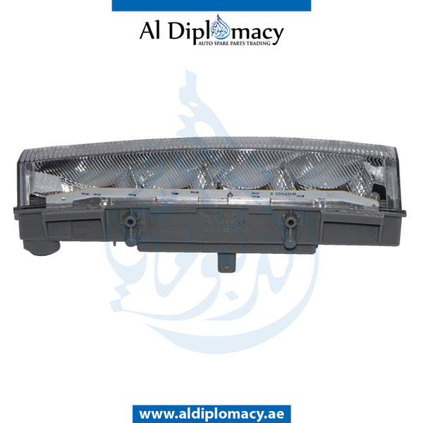 Right FOG LAMP for Mercedes-Benz GLE Class W166 (2011-2019) models, Part Number T-2049065501