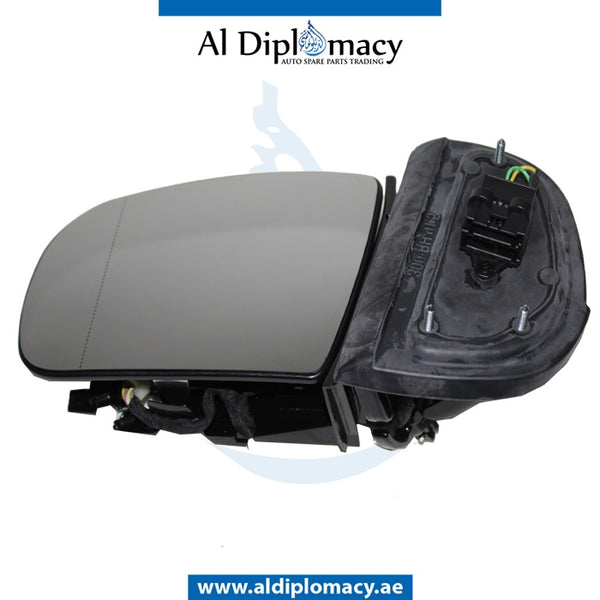 Left Mirror, WITH Glass, WITHOUT COVER for Mercedes-Benz E Class W210 (1996-2002) models, Part Number T-210MIR #13PIN(LH)