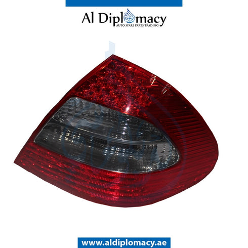 Right STOPLIGHT for Mercedes-Benz E Class W211 (2002-2009) models, Part Number T-2118202664