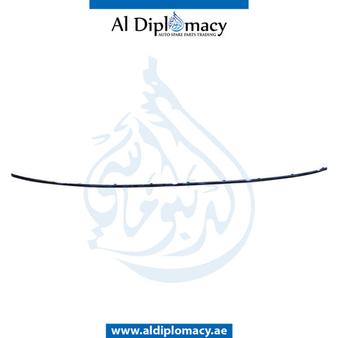 Rear BUMPER Molding, CENTER for Mercedes-Benz E Class W211 (2002-2009) models, Part Number T-2118800774