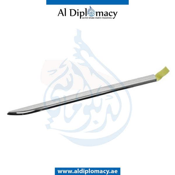 Front Right FENDER CHROME MOLDING for Mercedes-Benz E Class W212 (2009-2016) models, Part Number T-2126903462