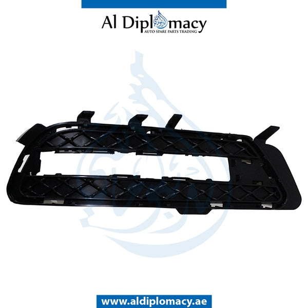 Right FOG LAMP COVER for Mercedes-Benz E Class W212 (2009-2016) models, Part Number T-2128851623