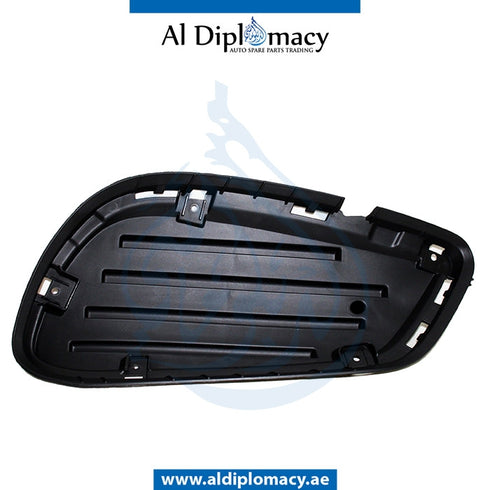 Front Right Lower BUMPER GRILLE for Mercedes-Benz E Class W212 (2009-2016) models, Part Number T-2128852823-CN