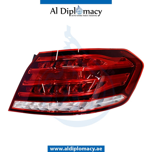 Right STOPLIGHT for Mercedes-Benz E Class W212 (2009-2016) models, Part Number T-2129060803