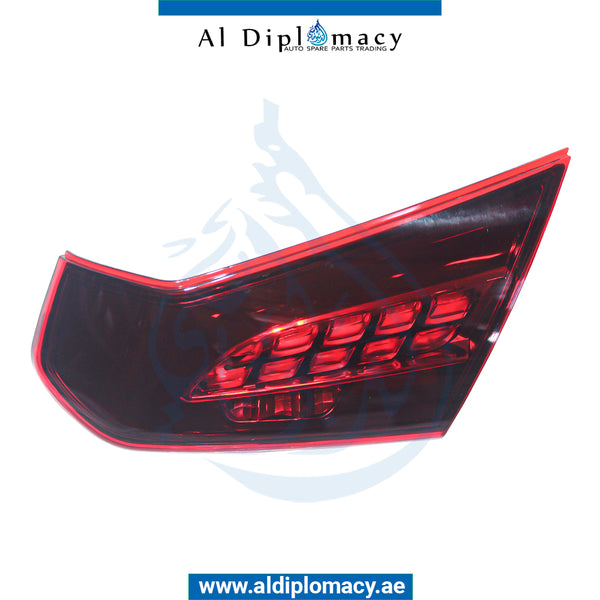 Right TRUNK LID STOPLIGHT for Mercedes-Benz E Class W213 (2017-2023) models, Part Number T-2139068405-CN