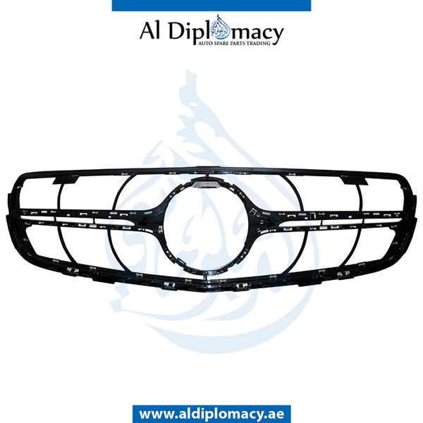 SHOW Grille, WITHOUT SURROUND VIEW CAMERA HOLE for Mercedes-Benz GLC Class W253 (2015-2022) models, Part Number T-2538880000