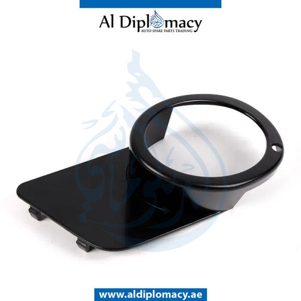 Right FOG LAMP COVER for BMW 5 Series E39 (1995-2003) models, Part Number T-51112496284