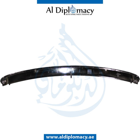 Front Lower BUMPER GRILLE Molding, CENTER for Mini Cooper Mini Cabrio R55 (2007-2010) models, Part Number T-51112751624