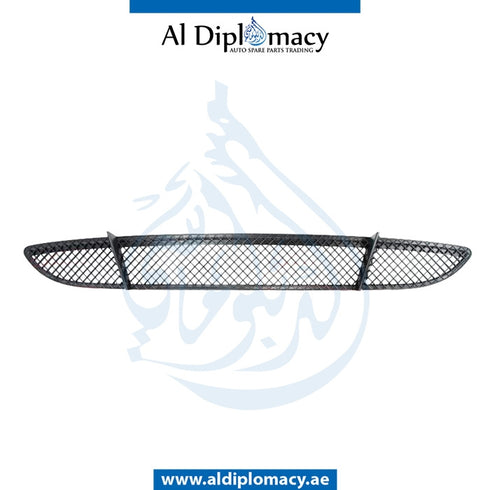 Front Lower BUMPER Grille, CENTER for BMW 1 Series E87 (2004-2007) models, Part Number T-51117118161