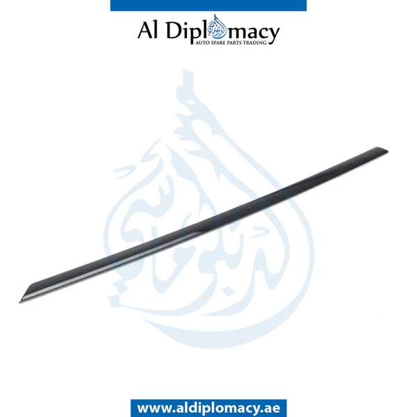 Front Lower BUMPER Molding, CENTER for BMW 3 Series F30 (2011-2015) models, Part Number T-51117279699