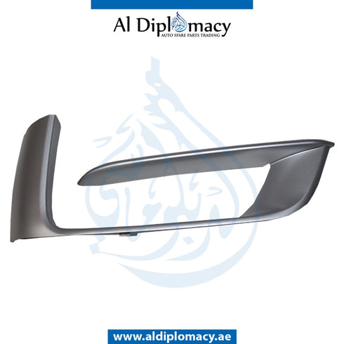 Front Right Lower BUMPER GRILLE MOLDING for BMW X5 Series F15 (2013-2018) models, Part Number T-51117308044