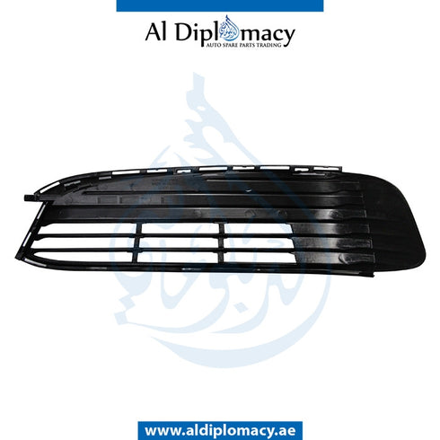 Front Right Lower BUMPER GRILLE for BMW 7 Series G11 (2015) models, Part Number T-51117358788