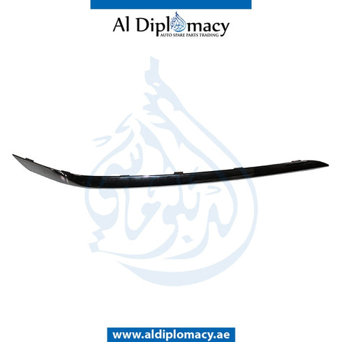 Front Right Lower BUMPER GRILLE MOLDING for BMW 7 Series G11 (2015) models, Part Number T-51117362696