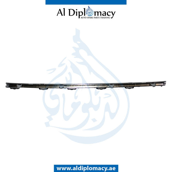 Front BUMPER Molding, CENTER for BMW 7 Series G11 (2015) models, Part Number T-51117369897