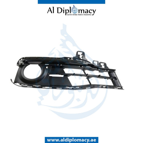 Front Right BUMPER FOG LAMP GRILLE for BMW 3 Series F30 (2015-2019) models