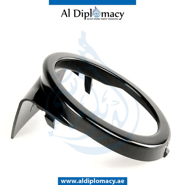 Right FOG LAMP COVER for BMW 3 Series E46 (1998-2005) models, Part Number T-51117893068