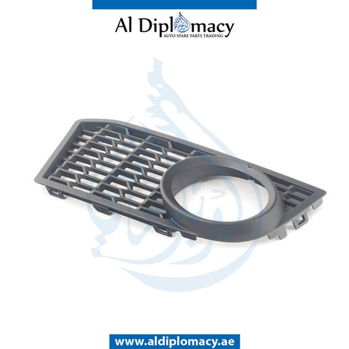 Right FOG LAMP COVER for BMW 5 Series F10 (2010-2016) models, Part Number T-51117906198