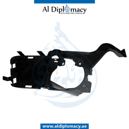 Right FOG LAMP SUPPORT for BMW 3 Series E92 (2005-2013) models, Part Number T-51118044378