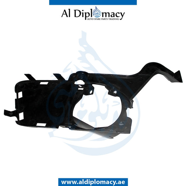 Right FOG LAMP SUPPORT for BMW 3 Series E92 (2005-2013) models, Part Number T-51118044378