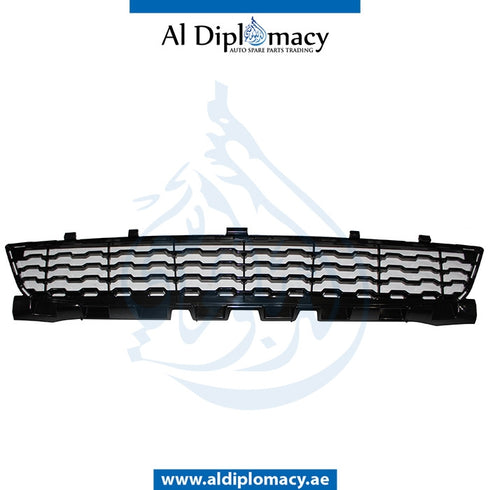 Front Lower BUMPER Grille, CENTER for BMW 7 Series G11 (2015) models, Part Number T-51118061123