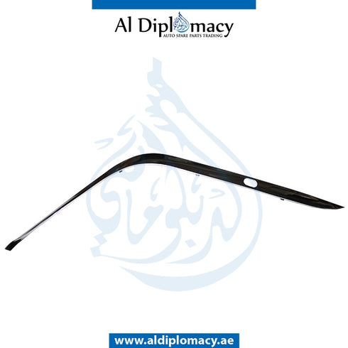 Front Left Lower BUMPER Molding, WITH WIPER HOLE for BMW 7 Series E38 (1995-2001) models, Part Number T-51118168105