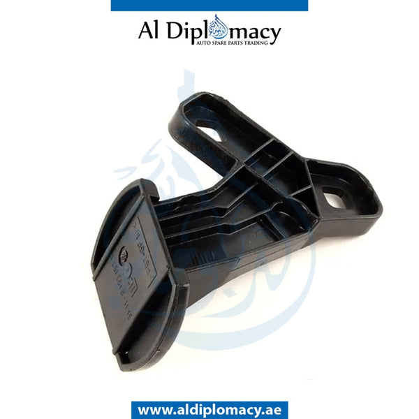 Front Left BUMPER SUPPORT COVER for BMW 7 Series E38 (1995-2001) models, Part Number T-51118193157