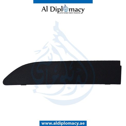 Front Right BUMPER TOWING HOOK COVER for BMW X5 Series E53 (1999-2006) models, Part Number T-51118250414