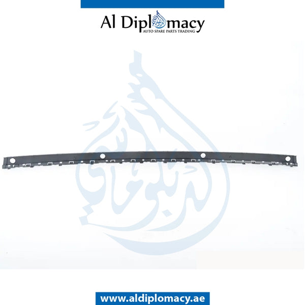 Rear BUMER Molding, CENTER for BMW 7 Series E65 (2001-2008) models, Part Number T-51127043365