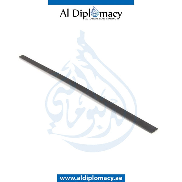 Front Left DOOR MOLDING for BMW 5 Series E34 (1987-1996) models, Part Number T-51131934177