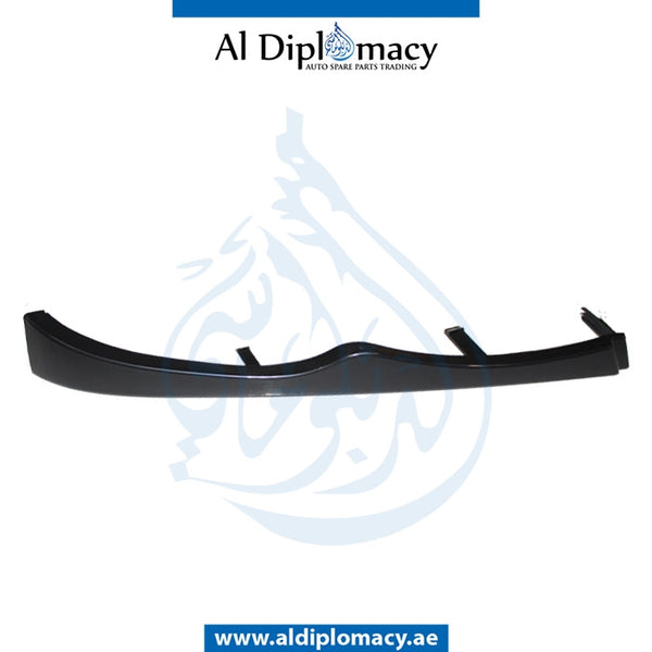 Right Lower HEADLIGHT MOLDING for BMW 3 Series E46 (1998-2005) models, Part Number T-51137043410