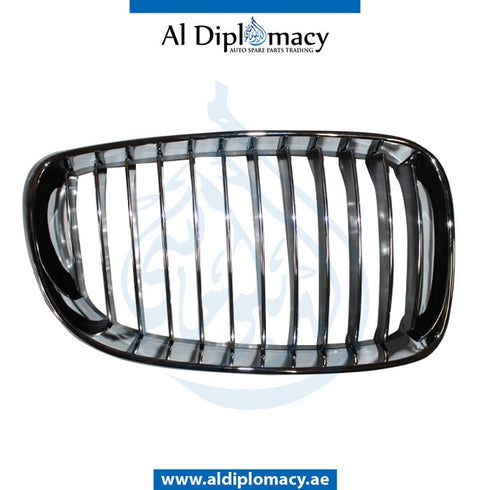 Right SHOW Grille, CHROME & BLACK for BMW 1 Series E81 (2007-2011) models, Part Number T-51137179656