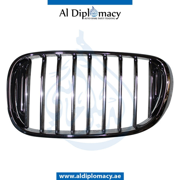 Right SHOW Grille, 9 SLOT BASIS for BMW 7 Series G11 (2015) models, Part Number T-51137357012