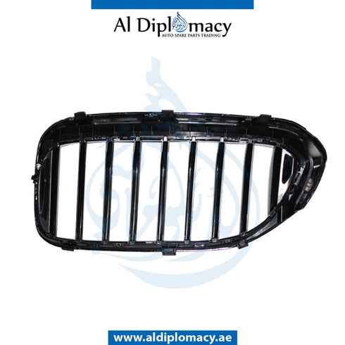Right SHOW Grille, CHROME BLACK for BMW 5 Series G30 (2016-2020) models