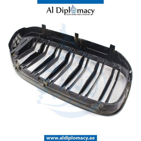 Left Side Show Grille Chrome & Black, Bmw 5 Series G30 Models By Taiwan, Part Number 51137390865