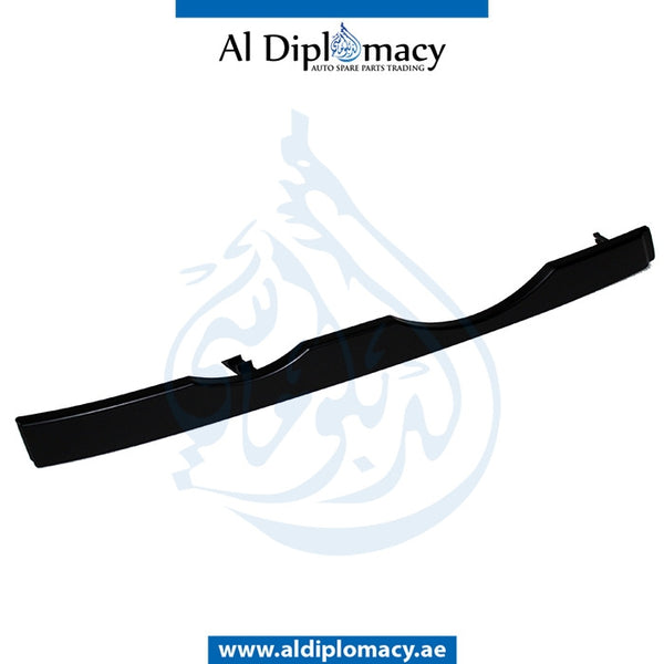 Right Lower HEADLIGHT MOLDING for BMW X5 Series E53 (1999-2006) models, Part Number T-51138255210