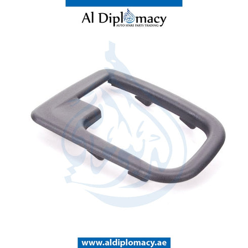 Right INTERIOR DOOR HANDLE COVER for BMW 3 Series E36 (1990-2000) models, Part Number T-51228219024