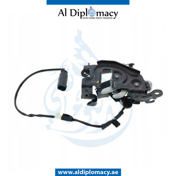 Right HOOD LOCK for BMW 5 Series RR31 (2018-2024) models, Part Number T-51237347409