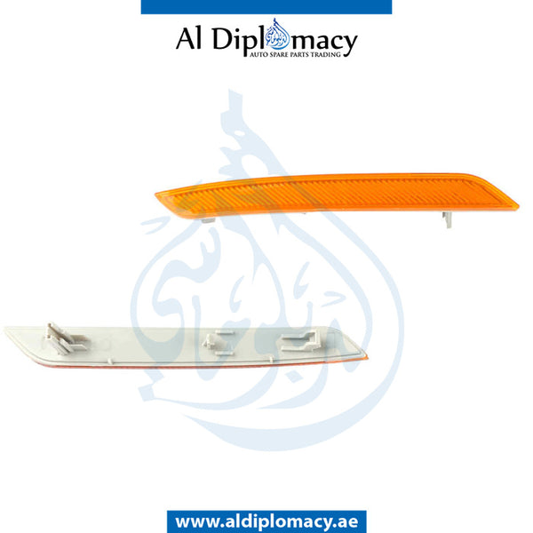 Front Right REFLECTOR for BMW X5 Series E70 (2006-2013) models, Part Number T-63147179992-CN