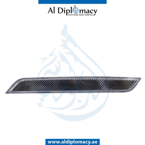 Front Left REFLECTOR for BMW X5 Series E70 (2006-2013) models, Part Number T-63147187087-CN