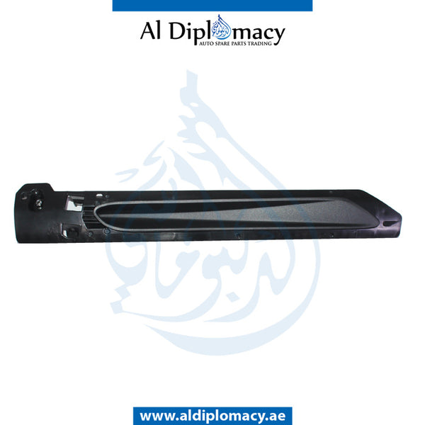 Right LAMP MODULE BRACKET for BMW 3 Series G20 (2018-2022) models, Part Number T-63177946654