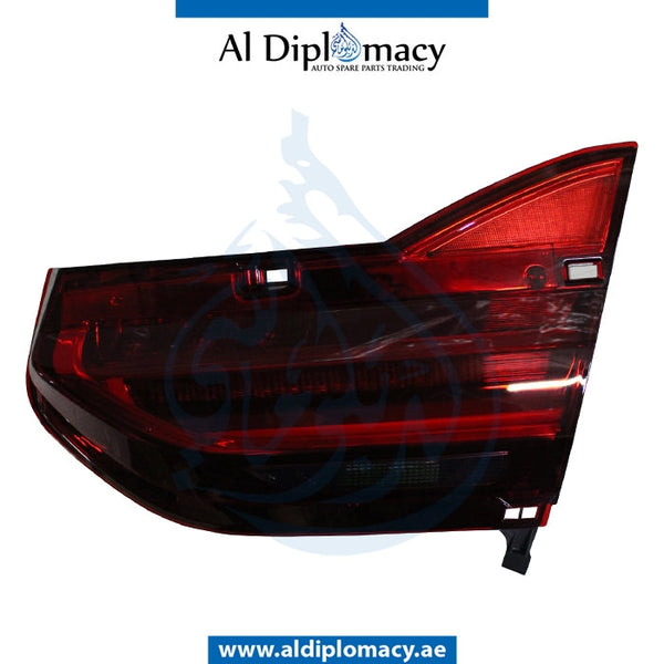 Right TRUNK LID STOPLIGHT for BMW 7 Series G11 (2015) models, Part Number T-63217342968