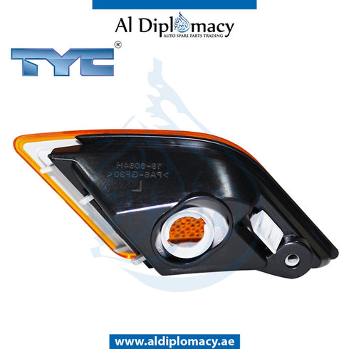 Right TURN SIGNAL LAMP for Mercedes-Benz C Class W204 (2007-2015) models