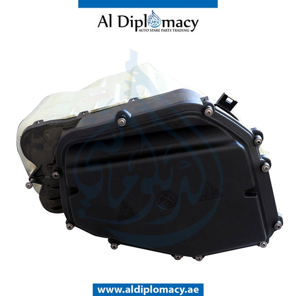 FUSE BOX COVER for BMW Z4 Series E89 (2012-2017) models, Part Number UN-12907578120