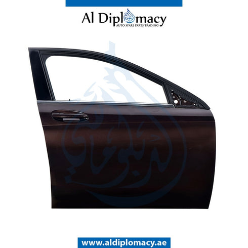 Front Right Door, COMPLETE for Mercedes-Benz GLA Class X156 (2014-2020) models, Part Number UN-1567200205-CO