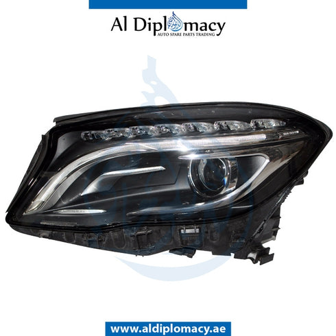 Left Headlight, BI Xenon, COMPLETE for Mercedes-Benz GLA Class X156 (2014-2020) models, Part Number UN-1569064100-CO