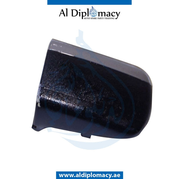 Left DOOR HANDLE COVER for Mercedes-Benz M Class W163 (1998-2005) models, Part Number UN-1637660156