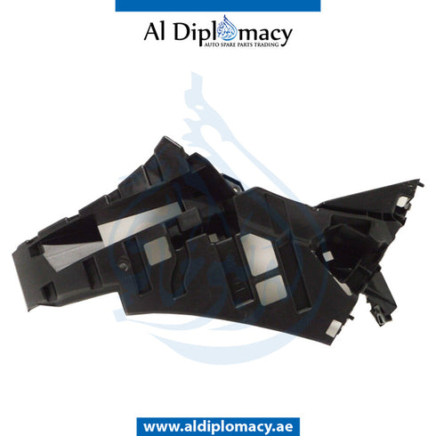 Right HEADLIGHT FRAME for Mercedes-Benz GL Class X166 (2013-2019) models, Part Number UN-1666205801